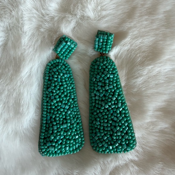 Earring assortment - Picture 3 of 12